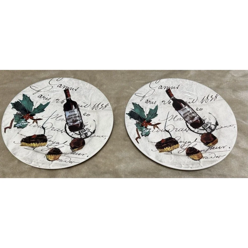 Set Of 2 Williams Sonoma Christmas Plates Wine Bottle Cupcake Holly Berries